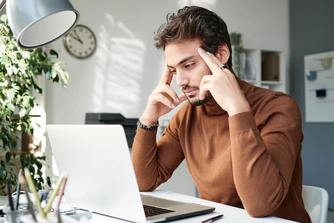 Low B12 and Iron: 20 Symptoms and How to Best Address Them