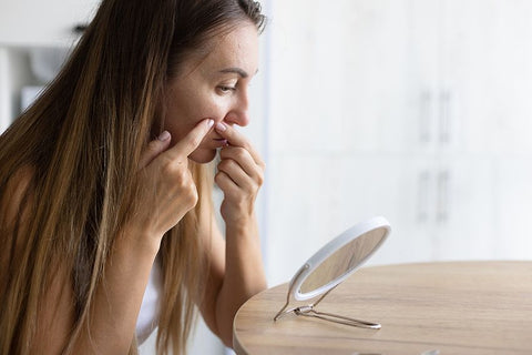 Does Biotin Cause Acne? - The Truth About Vitamin B7 & Breakouts