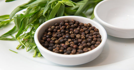 Black Pepper Extract: Benefits and Side Effects